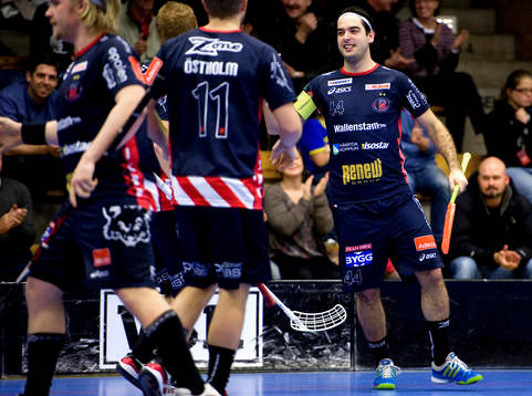 Peter Runnestig, Pixbo, jubel, 1-0