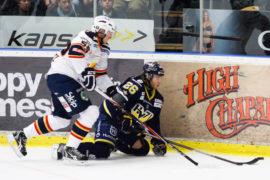 Kamil Piros, HV71