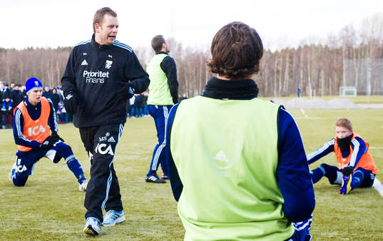 Mikael Stahre, tränare