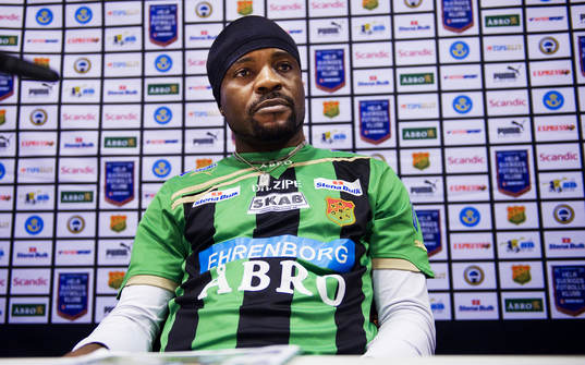Peter Ijeh, Gais