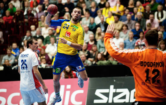 Fredrik Petersen, Sverige