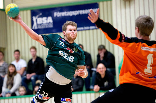 Ville Kangas, Önnered