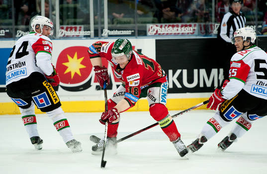 Fredrik Sjöström, Frölunda. Niklas Sundström, Ole
