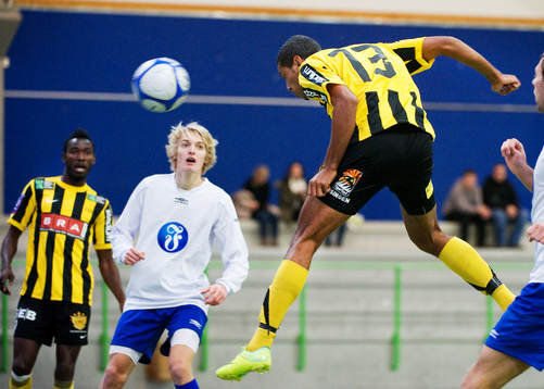 Eddie Hernandez, Häcken, nickar