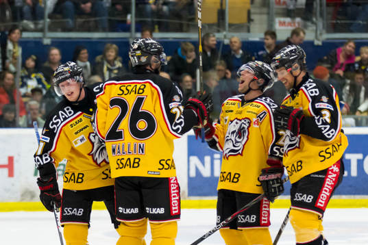 Jubel i Luleå, Simon Hjalmarsson, Niclas Wallin, Chris