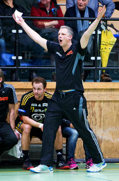 Mikael Franzén, tränare, Sävehof, upprörd