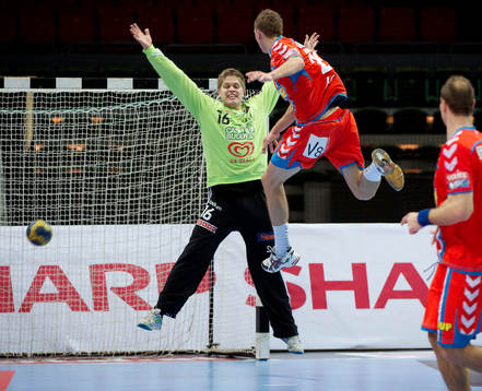 Peter Johannesson, målvakt Sävehof, Stefan Hundstrup,