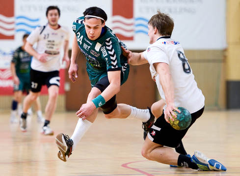 Erik Nilsson, Warta, plockar bollen från Angut Kreutzman,