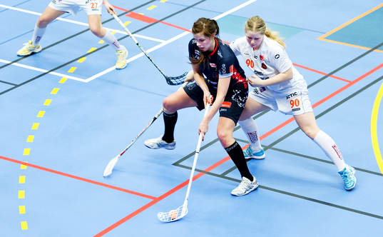 5, Pixbo - Rönnby: Theres Persson, Pixbo, Julia Johansson,