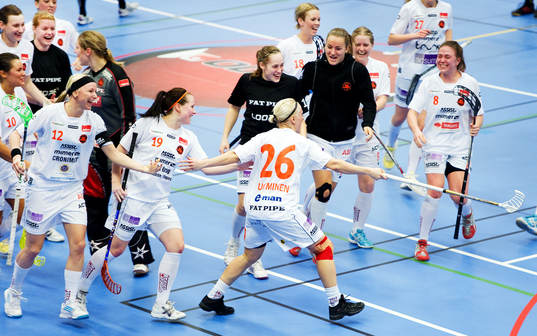 5, Pixbo - Rönnby: Rönnby, jubel