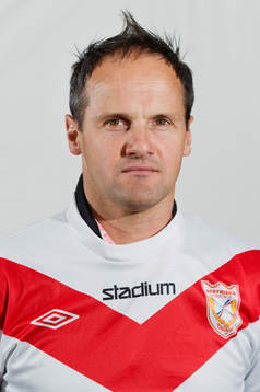 Azrudin Valentic, tränare, Assyriska