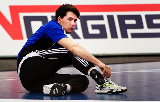 Jonathan Stenbäcken, Sverige