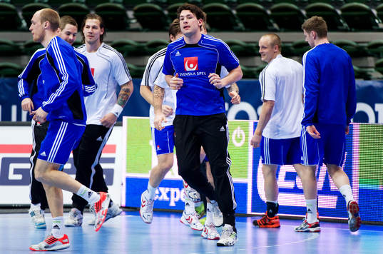 Jonathan Stenbäcken, Sverige