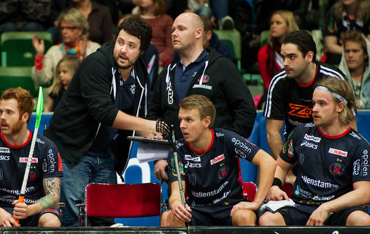 5, Pixbo - Dalen: David Jansson, tränare, Pixbo, pratar