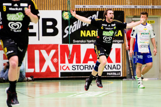 5, Sävehof - Ystad: Michael Apelgren, Sävehof, jubel