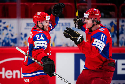 Alexander Popov och Yevgeni Malkin, Ryssland, jubel