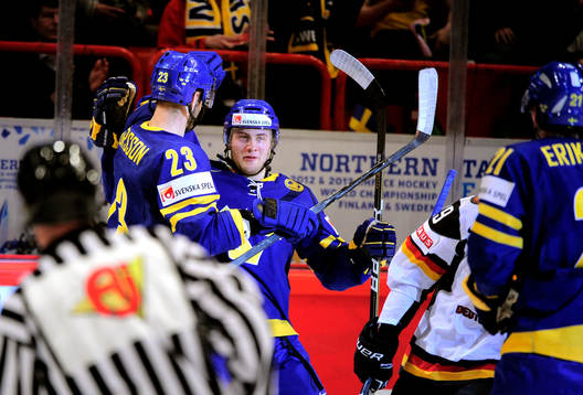Niklas Persson, Sverige, jubel med Johan Larsson