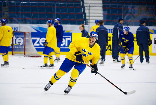 Jonathan Ericsson åkte själv vid sidan om de andra