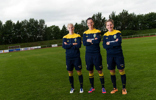 Sofia Jakobsson, Lotta Schelin, Antonia Göransson, Sverige