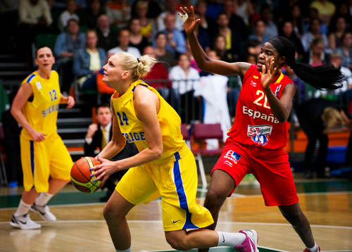 Louice Halvarsson, Sverige, och Vanessa Ble, Spanien