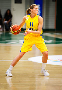 Martina Stålvant, Sverige