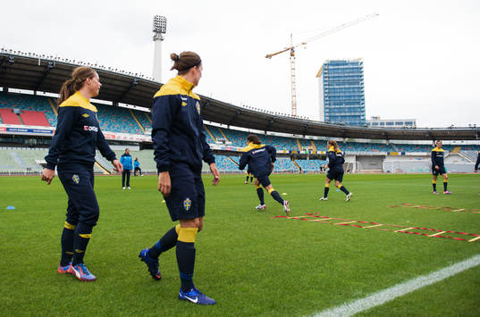 Uppvärmning, Johanna Almgren, Lina Nilsson, Sverige