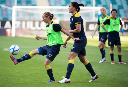 Kosovare Asllani, Jessica Landström, Sverige