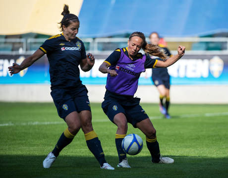 Jessica Landström, Malin Levenstad, Sverige