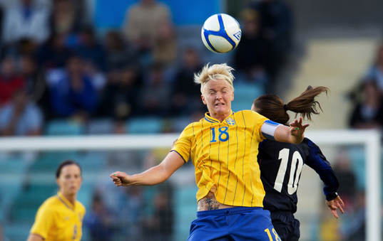Nilla Fischer, Sverige, nick