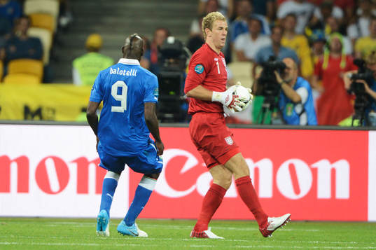 Mario Balotelli, Italien och Joe, Hart, målvakt, England