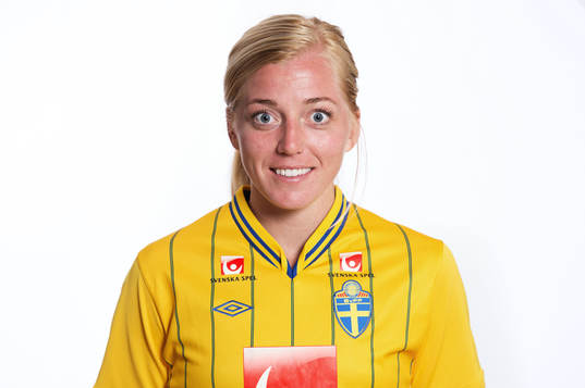 Linda Sembrant, Sverige