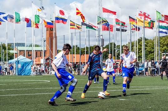 Kim Källström Trophy, Grunden Bois - Olympic Lyonnais