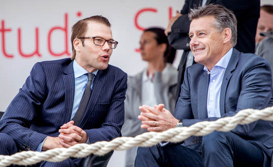 Prins Daniel i samtal med Stefan Lundin, sportdirektör SEF