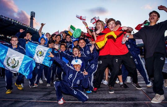 Fotboll, Gothia Cup, Invigning