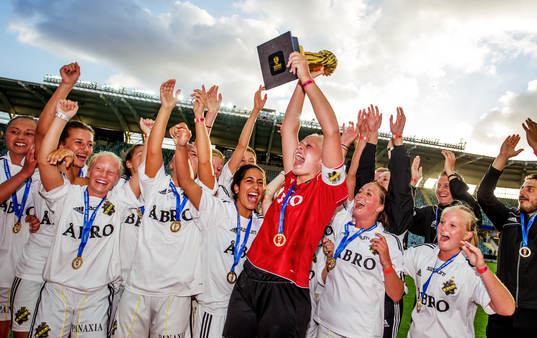 F19, Karlskrona FF - AIK FF. AIK, jubel, vinnare