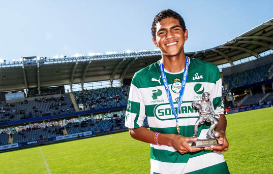 P17, Tipselit, final, Djurgården - Santos Laguna, Mexiko.