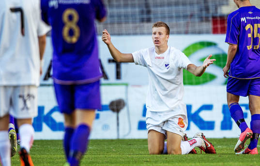 P18, final, Fässbergs - Fyllingsdalen, Norge. Simon