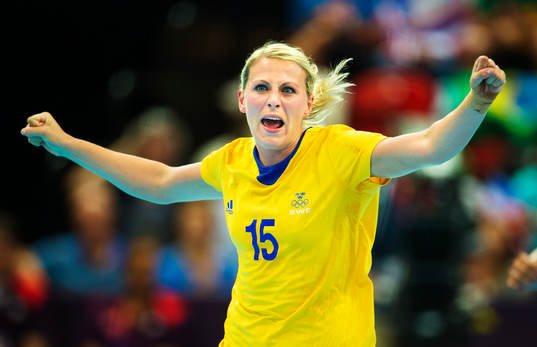 Johanna Ahlm, Sverige, jubel