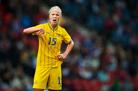 Caroline Seger, Sverige