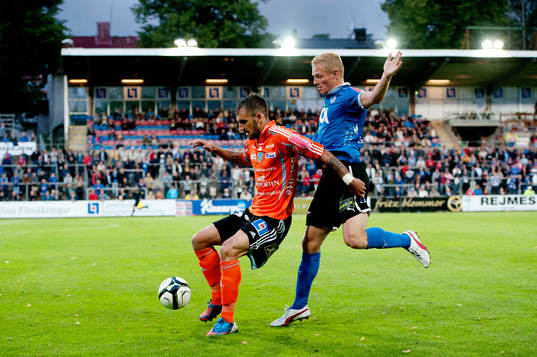 Marko Mihajlovic, Umeå, Gudjón Baldvinsson, Halmstad