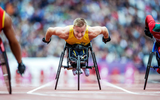 Niklas Almers, Sverige, 100 m rullstol, kval