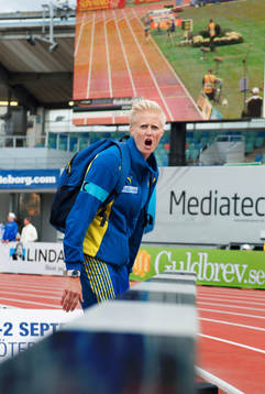 Carolina Klüft hejar på