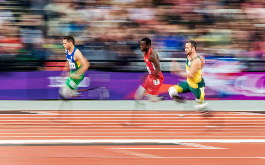 Alan Fonteles Cardoso Oliveira, Brasilien till vänster i