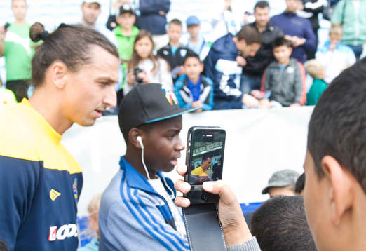 Många ville fotograferas med Zlatan Ibrahimovic