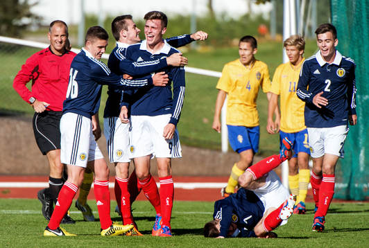 Robbie Muirhead, Skottland, jubel