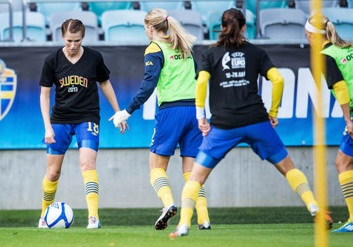 Emma Berglund, Sverige, dam-EM, t-shirt