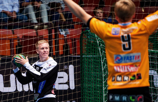 Henrik Nordlander, målvakt, Kristianstad, är glad