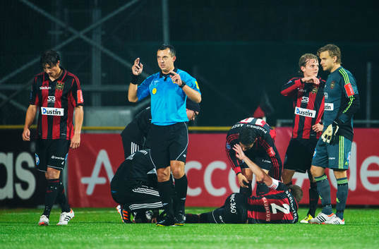 Pontus Segerström, Brommapojkarna, ligger ner skadad