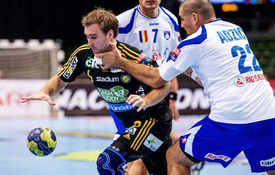 Michael Apelgren, Sävehof, hamnar i ett stryptag från