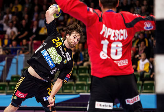 Fredrik Larsson, Sävehof i skottögonblicket